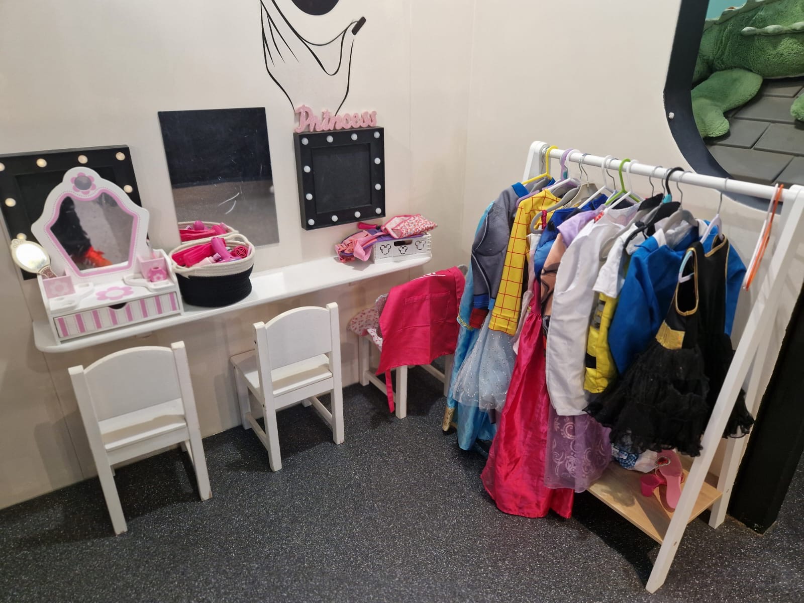 3ffdf0d2-2405-4510-8283-301f81d14200