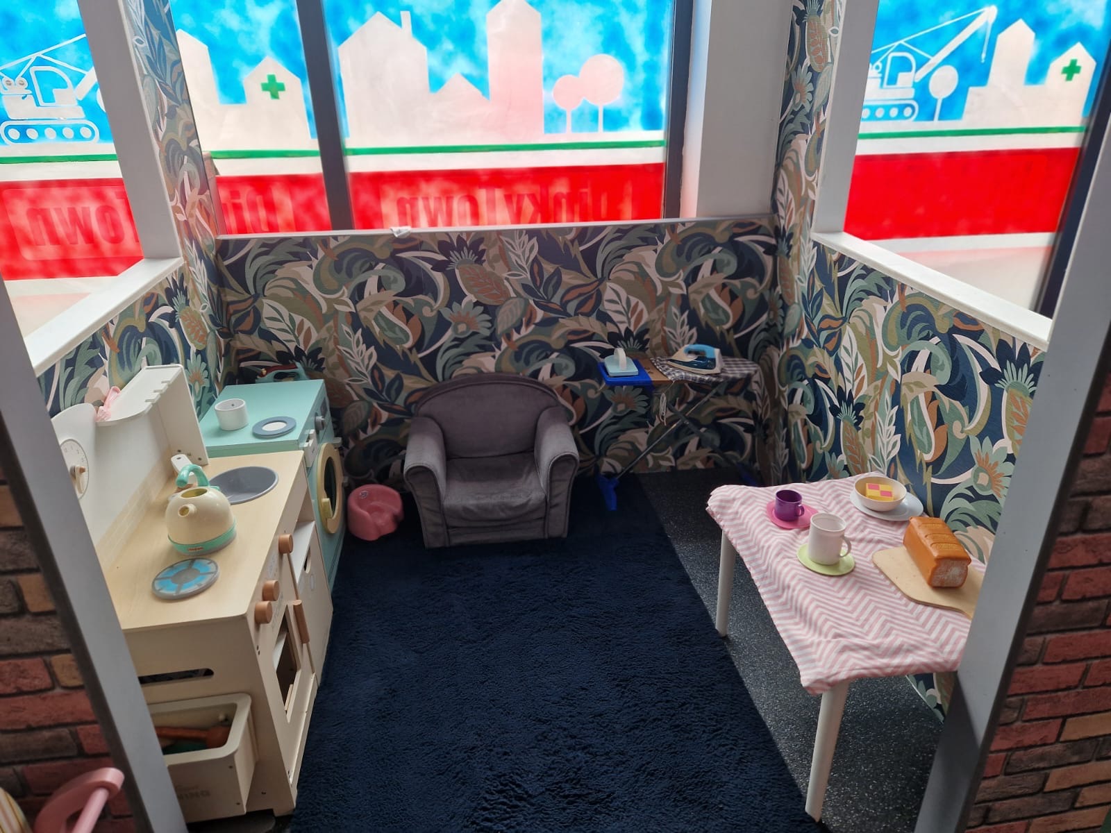 afb715a3-43d0-4bf6-bd37-483dd3b5914f