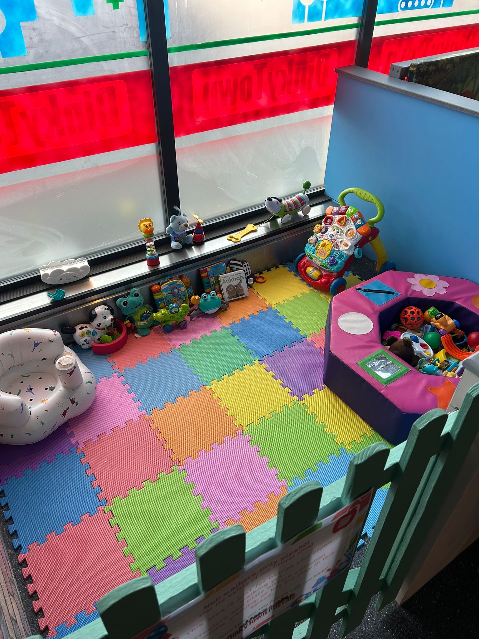 f50adee4-2584-416d-bc8b-e2c364ed2b42 2